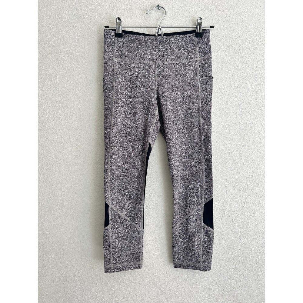 Lululemon pace rival crop Leggings size 4